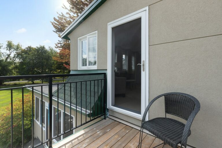 Obróbka balkonu - klucz do trwałości i estetyki w projektowaniu budynków