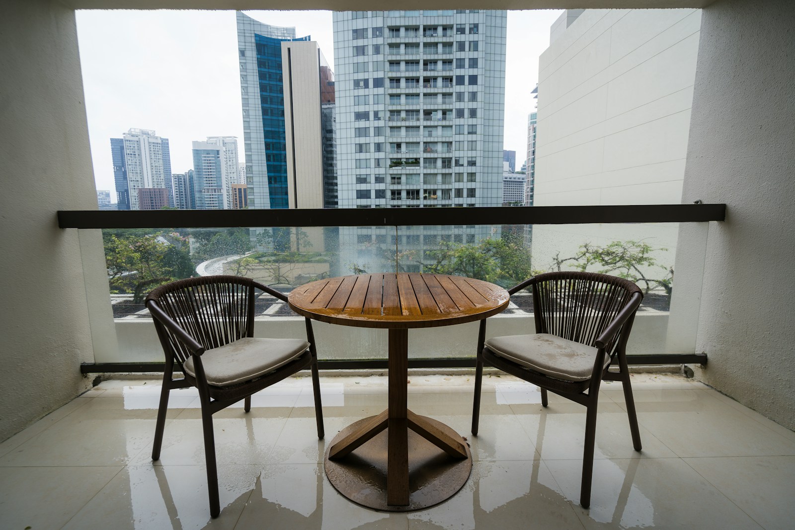 Żywica poliuretanowa na balkonie - nowoczesne rozwiązanie dla trwałości i estetyki